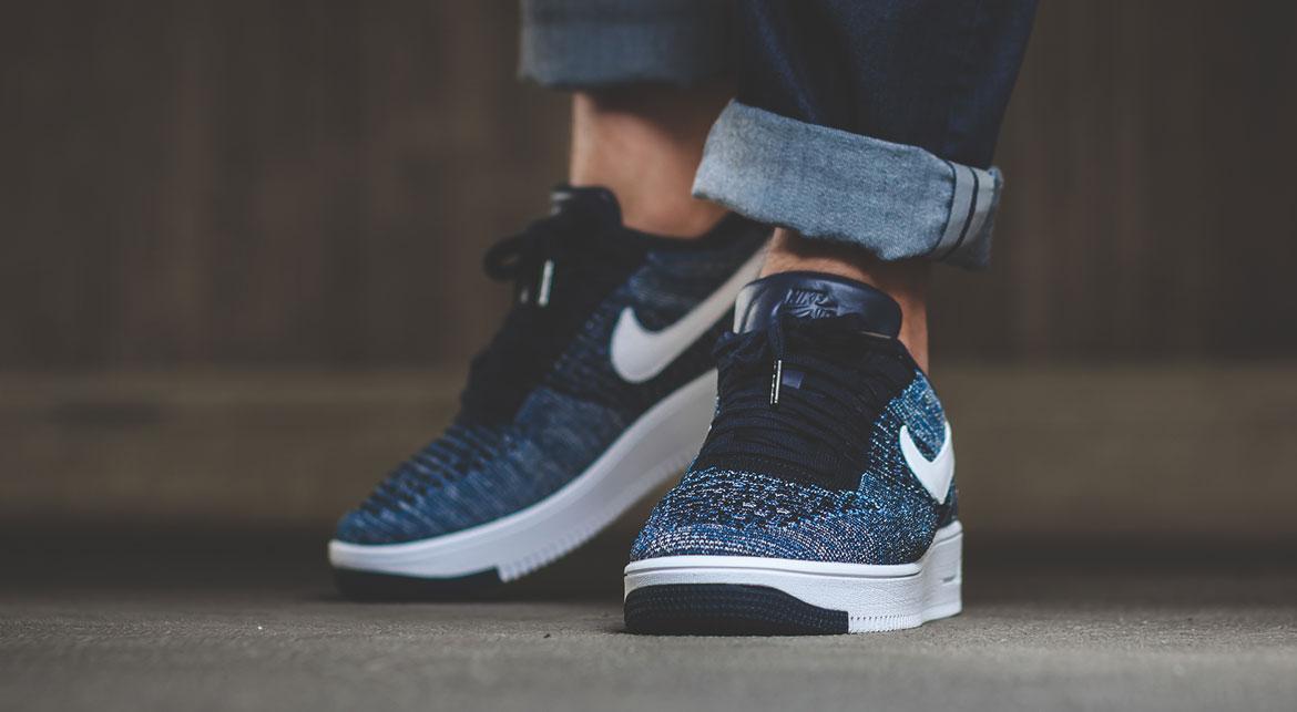 Nike Air Force 1 Ultra Flyknit Low Obsidian